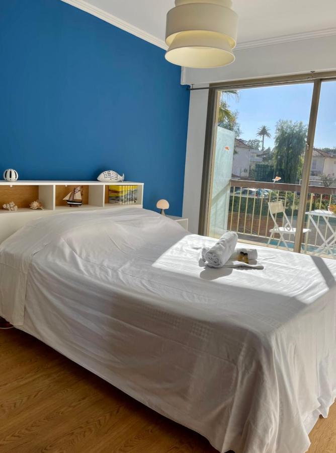 Seafront One Bedroom Apartment With A Terrasse Swimming Pool And A Parking Antibes Exterior photo