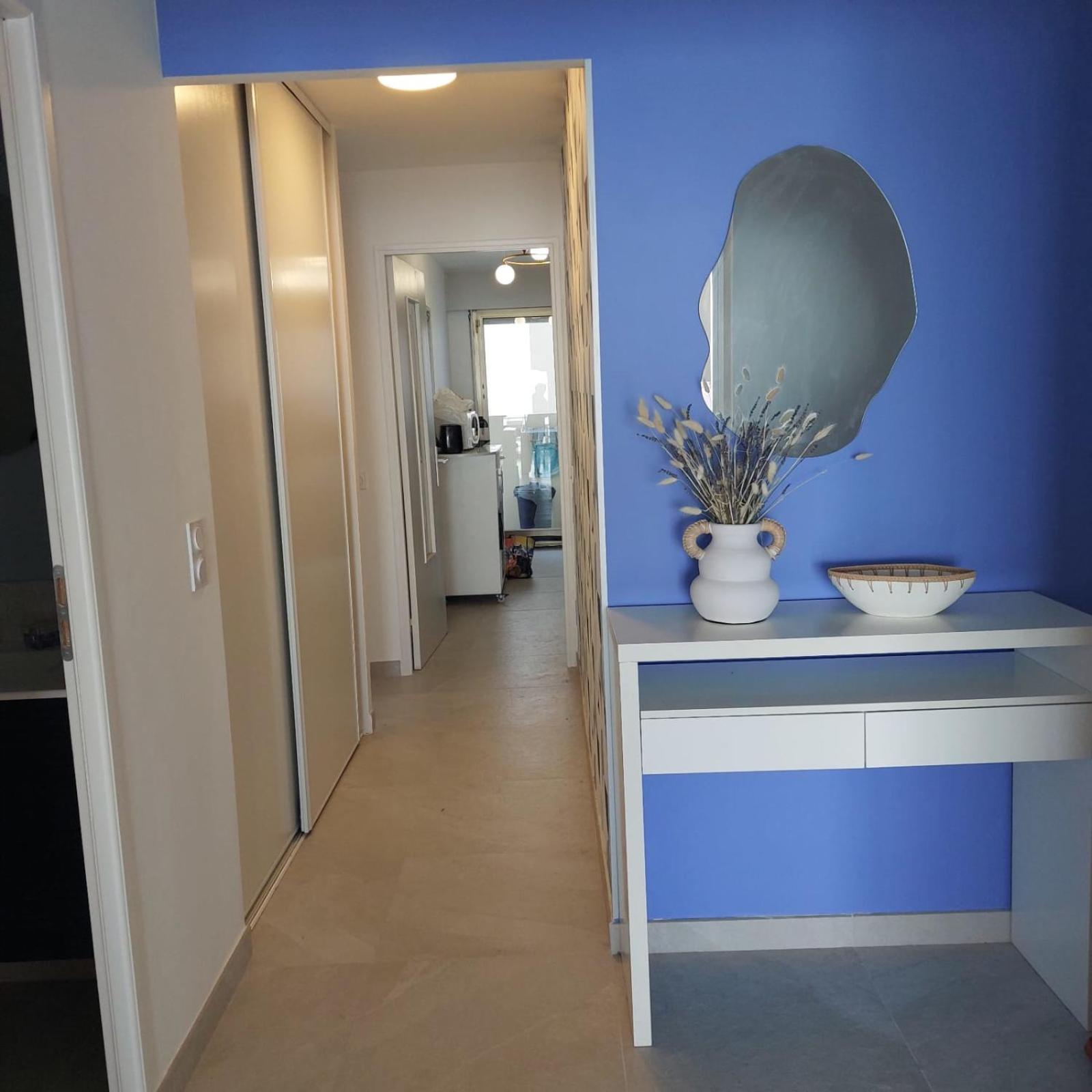 Seafront One Bedroom Apartment With A Terrasse Swimming Pool And A Parking Antibes Exterior photo